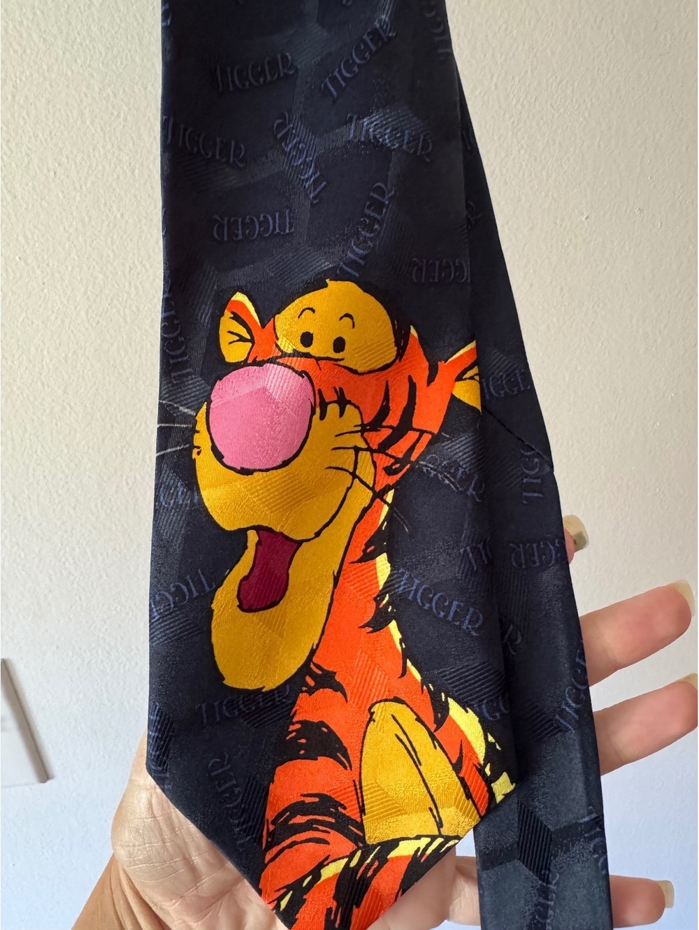 Vintage Disney Pooh line Tigger Neck Tie Dark Blue